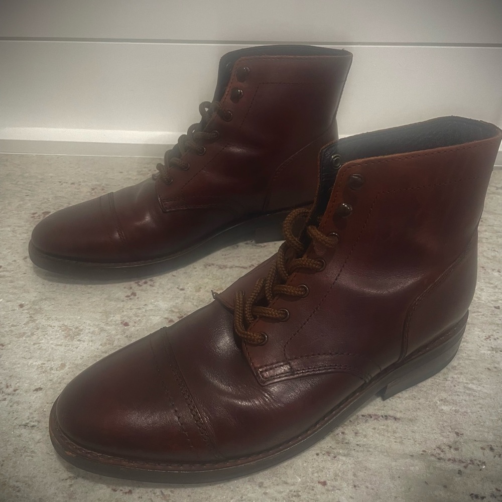 Thursday Boots Captain Size 10